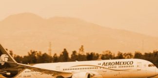Degradan a México; golpe a aerolíneas y al turismo