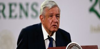 AMLO dice que busca nueva clase media más humana y fraterna