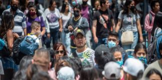México lleva 4 semanas con una tercera ola de Covid: Gatell