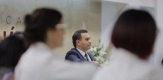 DESENTUERTOS: CRUZ TOMA EL PODER