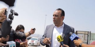 Suspende Ayuntamiento plumas de cobro en centro comercial Las Misiones