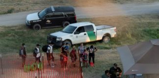 Patrulla Fronteriza contrata a civiles para aliviar presión sobre agentes