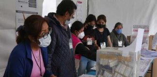 Morena buscará quitarle 6 estados a oposición en 2022