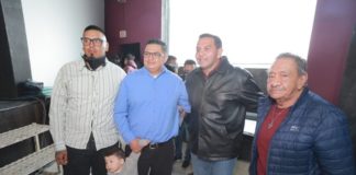 Otorga alcalde reconocimientos a presidentes de comités vecinales