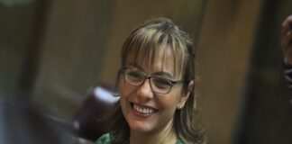 Eligen a la doctora María Adriana Saucedo García la Mujer Ilustre 2022
