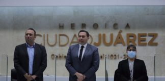 Alerta alcalde de falsos tramitadores de regularización de “chuecos”