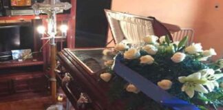 Asesinan a 9 personas que asistían a funeral