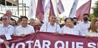 DESENTUERTOS: LOS MÍTINES DE ADÁN AUGUSTO