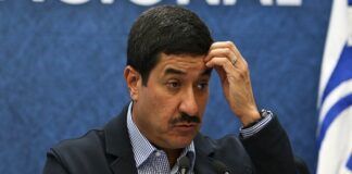 DESENTUERTOS: NO TERMINASTE NADA PERRO, LE DICEN AL EX