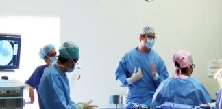 Médicos rechazan la mitad de las vacantes; se postularon seis mil 963 para 14 mil 323 puestos