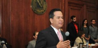 Muere director de la UACH