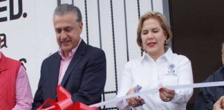 DESENTUERTOS: EL PADRINAZO DE ADRIANA TERRAZAS