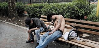 Recorren calles en busca de adictos que quieran recuperarse