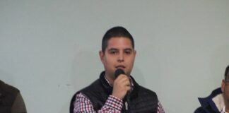 DESENTUERTOS: PRESIDENTE DE AHUMADA, A PIEDRA Y LODO