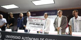Culmina en la FCPYS entrega de becas para acceso a la universidad