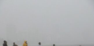 A las 11 de la mañana ‘Lester’ estaría tocando tierra en Guerrero