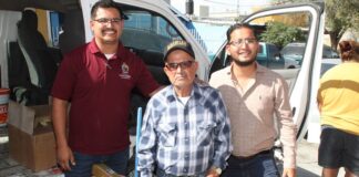 Entrega Desarrollo Social material de construcción a familias de Torres del PRI