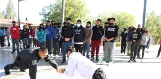 Retan polis a estudiantes en programa “Valora T”