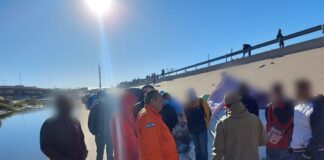 Migrantes que se trasladaron al albergue federal reciben visas humanitarias