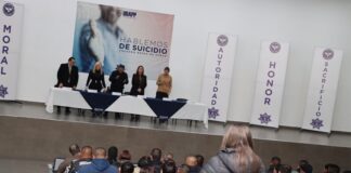 Ofrecen a policías y agentes viales conferencia ‘Hablemos de Suicidio’