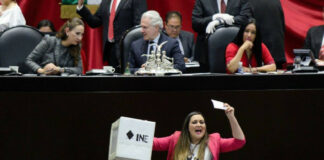 Aprobado, plan B se atora por ‘vida eterna’ a PVEM y PT