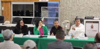 Se reúnen regidores de la Comisión de Movilidad con funcionario de Transporte Público