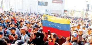 Bloqueo de Puente Santa Fe por migrantes deja pérdidas por 109 mil pesos