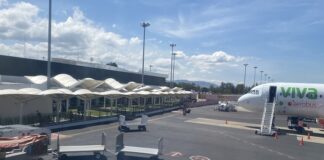 Aeropuerto Internacional de Oaxaca reanuda operaciones tras retiro de manifestantes