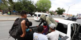 Derechos Humanos traslada a más de cien migrantes al albergue Kiki Romero