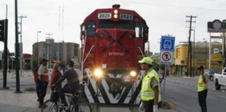 DESENTUERTOS: ATORAR A FERROMEX PARA QUE CUMPLAN SU PALABRA