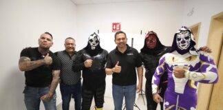 Festeja Presidente Cruz el Día del Padre con función de lucha libre