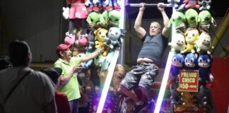 Juarenses disfrutan las atracciones de la Feria Juárez