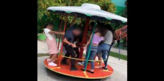 Vídeo: Niños suben a juego infantil y giran hasta vomitar