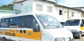 Niño muere olvidado en un autobús escolar en Brasil