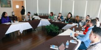 Respaldan Salud y Educación propuesta de dar remuneración digna a médicos pasantes