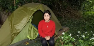“Mis alumnos nunca lo supieron”: profesora vivió por años en una tienda de campaña