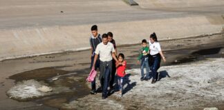 Ninguna familia de migrantes podrá ser separada al ingresar a EU