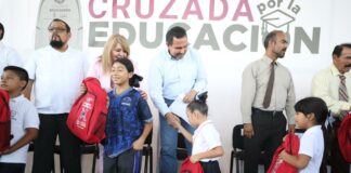 Esta es la Administración que más paquetes escolares ha entregado en la historia de Juárez