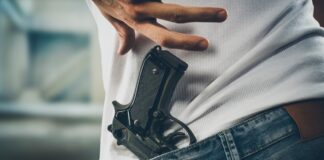 Portar pistolas de postas, municiones o de juguete, podría derivar en un delito