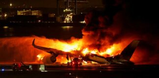 Captan en VIDEO incendio de avión en Japón tras choque