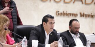 El Presidente Pérez Cuéllar presenta Cabildo una solicitud para manejar el transporte público