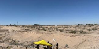 Desentierran tres osamentas más en excavaciones del Sauzal