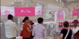 Vídeo: Clausuran Liverpool Perisur con clientes y trabajadores adentro