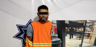 Quiebra vidrios tras amenazar con cuchillo y querer robar tienda