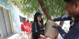 Desarrollo Social entrega apoyos a familias de los pueblos originarios