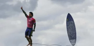 La foto de Gabriel Medina que causa furor en los Juegos de París