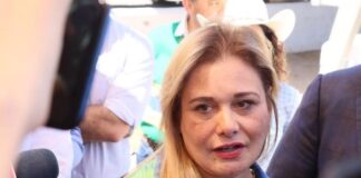 DESENTUERTOS: TRAS PIFIA MARU CAMPOS NO DA LA CARA