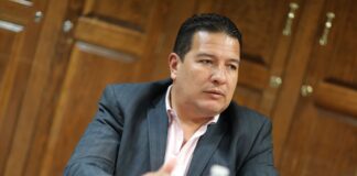 Informa Desarrollo Social a regidores sobre la entrega de materiales