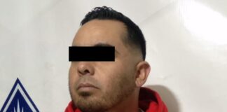 Lo detienen por querer comprar muchos dólares