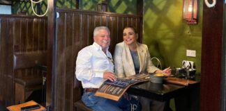 DESENTUERTOS: MARU SIN LUNA DE MIEL